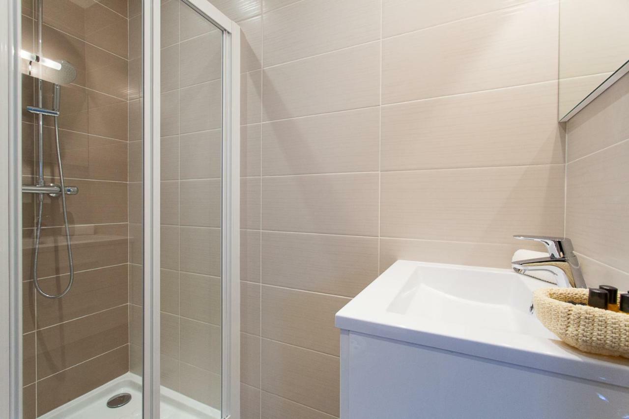 Teisseire Accomodations Cannes Buitenkant foto